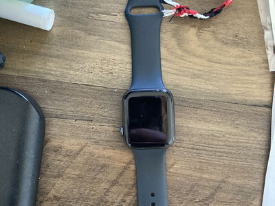 Apple Watch SE