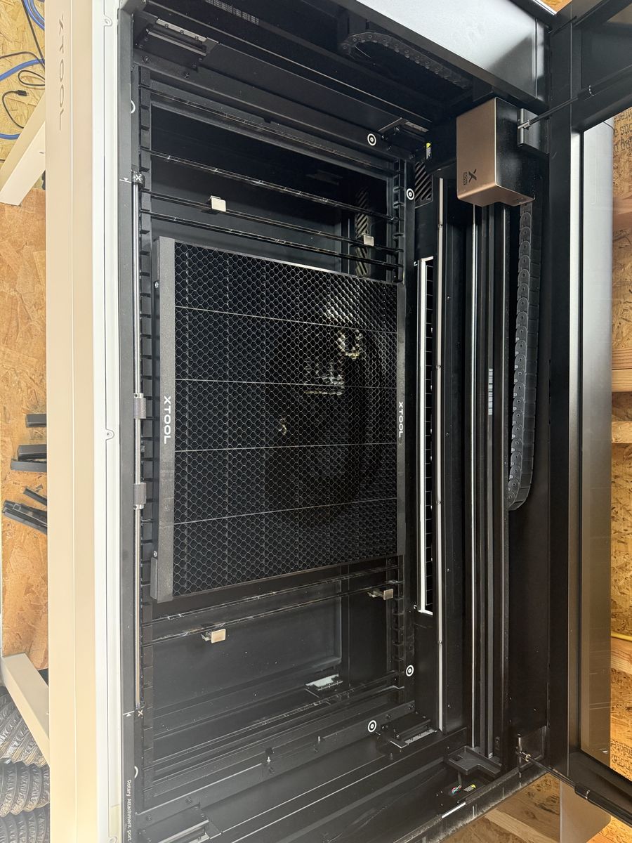 Main image 4