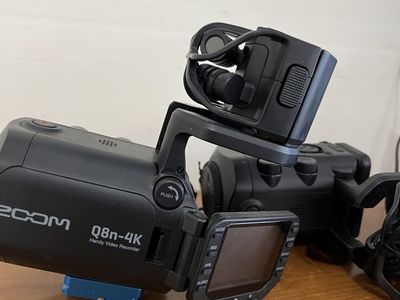Zoom Q8n-4K Handy Video Recorder 4K Camera Audio Recorder