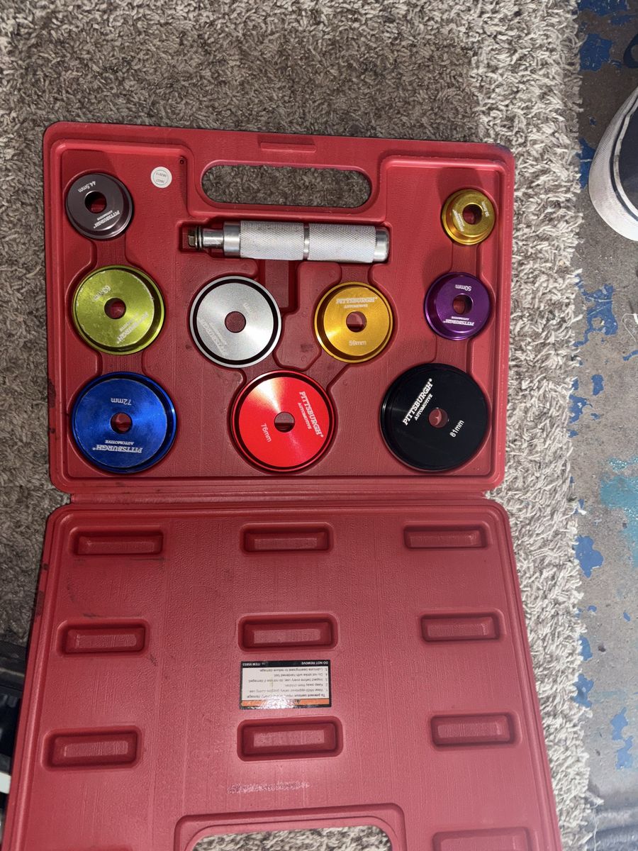 Pittsburgh Automotive Master Wheel Bearing Installer and Remover Tool Set