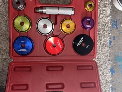 Pittsburgh Automotive Master Wheel Bearing Installer and Remover Tool Set