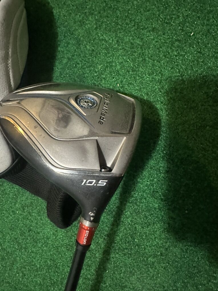 Taylormade Jetspeed Driver   10.5  Stiff