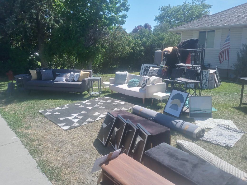 furniture alot of furniture
