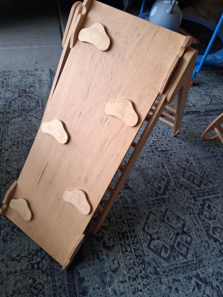 climbing ladder, slide and arch