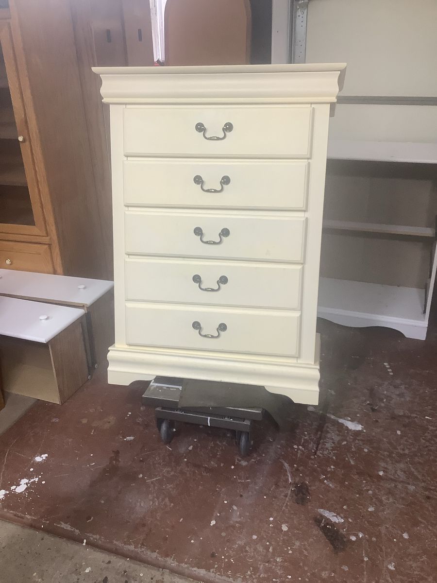 All Wood 4 Drawer Dresser