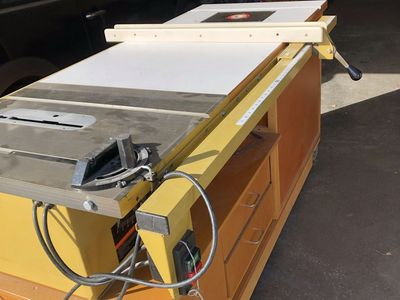 Powermatic table saw