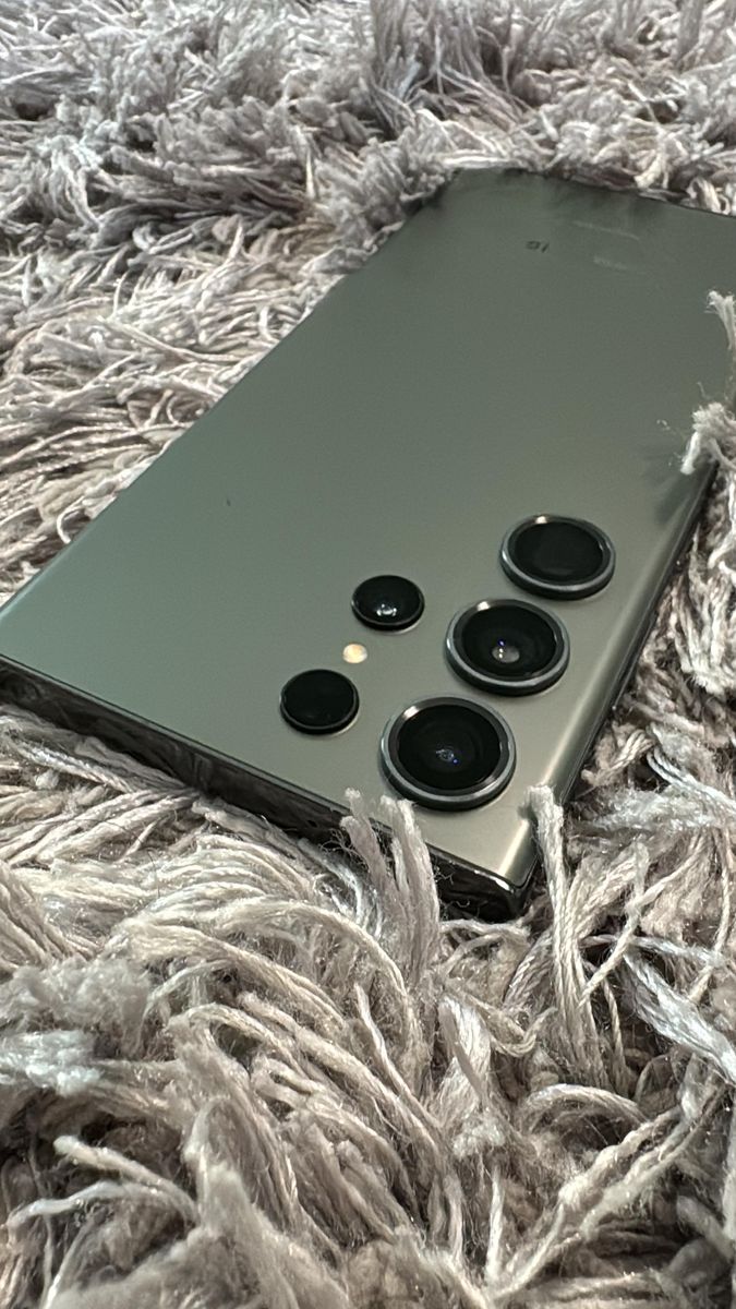 Main image 4