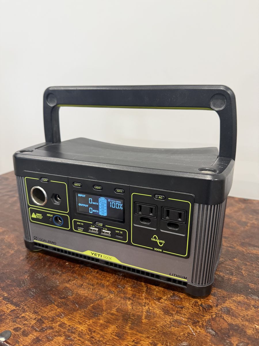 Goal Zero Yeti 500X Portable Power Station + Case