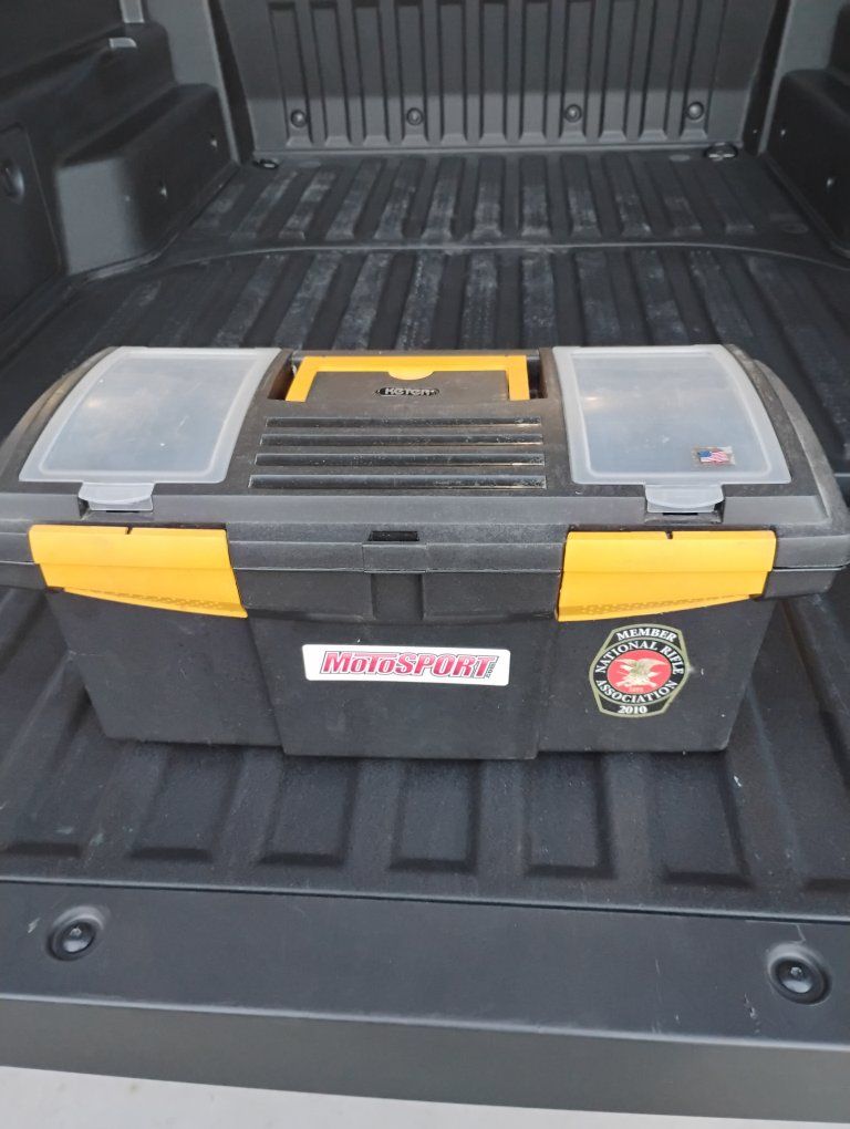 Keter Titan 19-Inch Plastic Tool Box with Assorted Hand Tools
