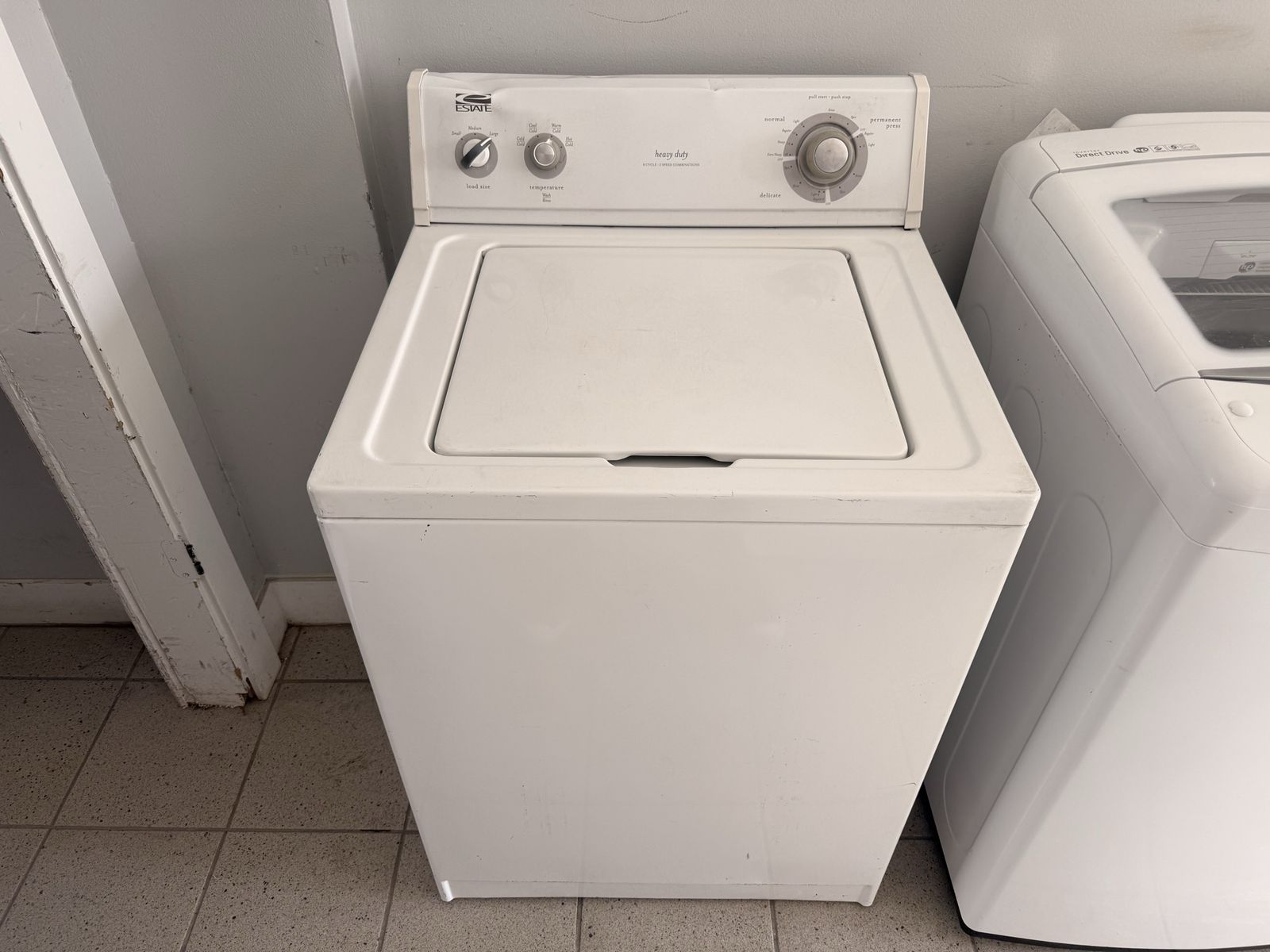 Estate by Whirlpool Heavy Duty Top Load Washing Machine White