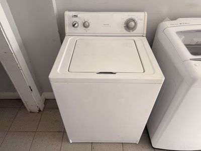 Estate by Whirlpool Heavy Duty Top Load Washing Machine White