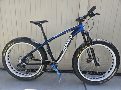 FRAMED Alaskan Fat Bike (M) - RockShox Bluto Fork, Maxxis Mammoth Tires, Blue/Black, Excellent