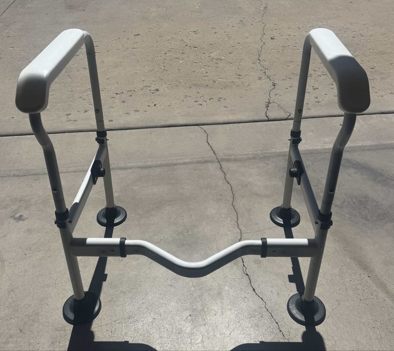 Toilet Safety Rails - Adjustable Toilet Safety Frame & Rails, Toilet Safety Rail for Elderly Adults