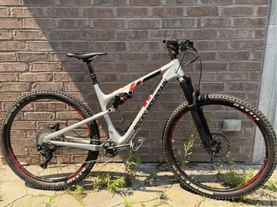 Rocky Mountain Instinct MSL 970 Carbon 29”