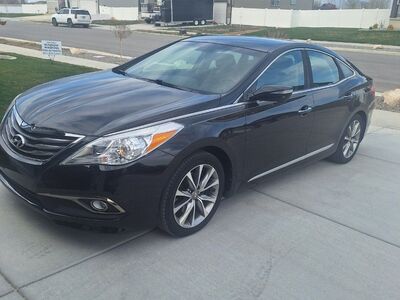 2017 HYUNDAI AZERA SE