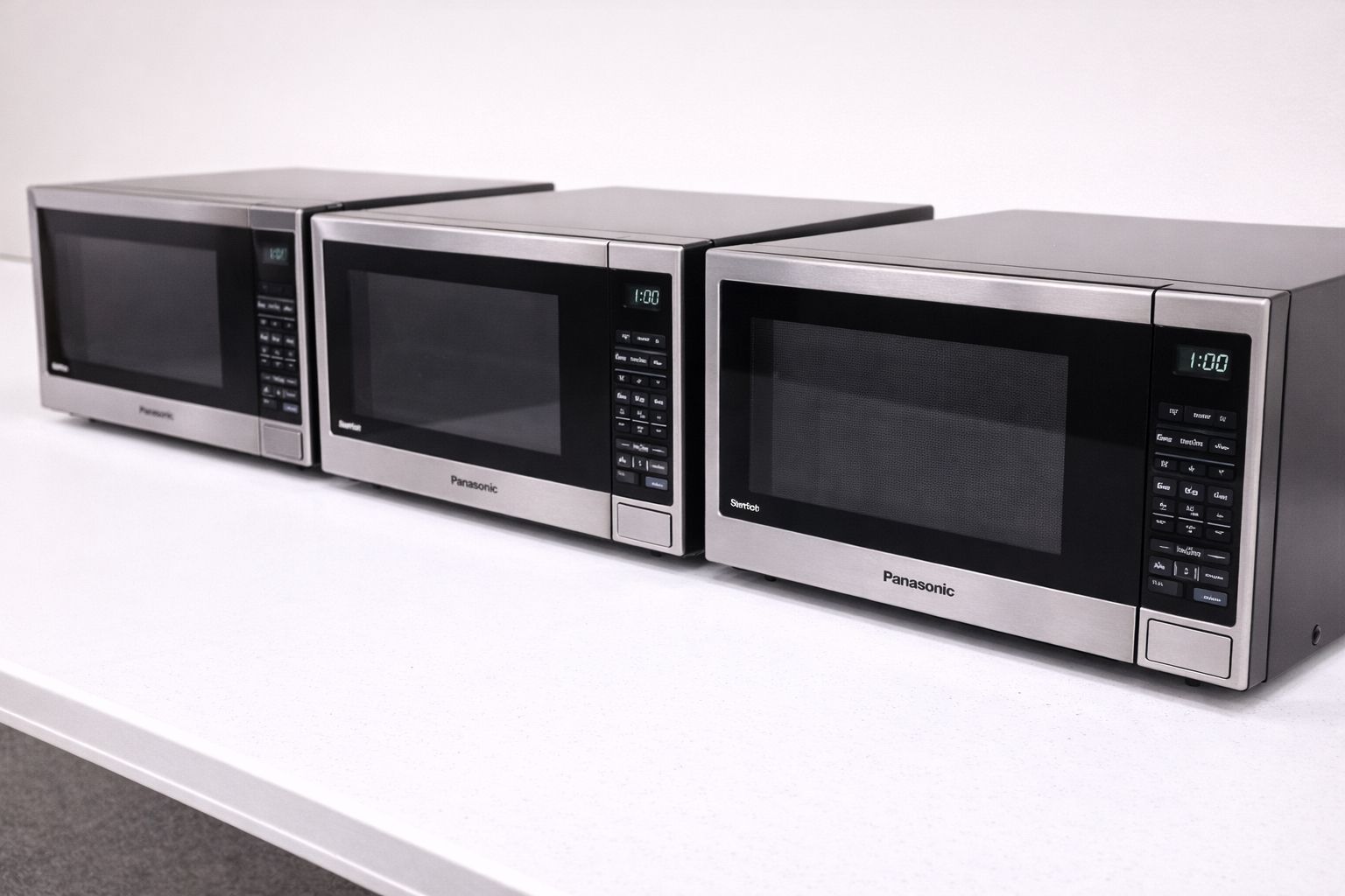 Panasonjc Stainless Steel Microwave (2.2 cu ft)