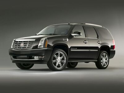 2011 CADILLAC ESCALADE Base