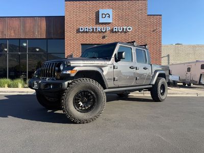 2023 Jeep Gladiator Willys