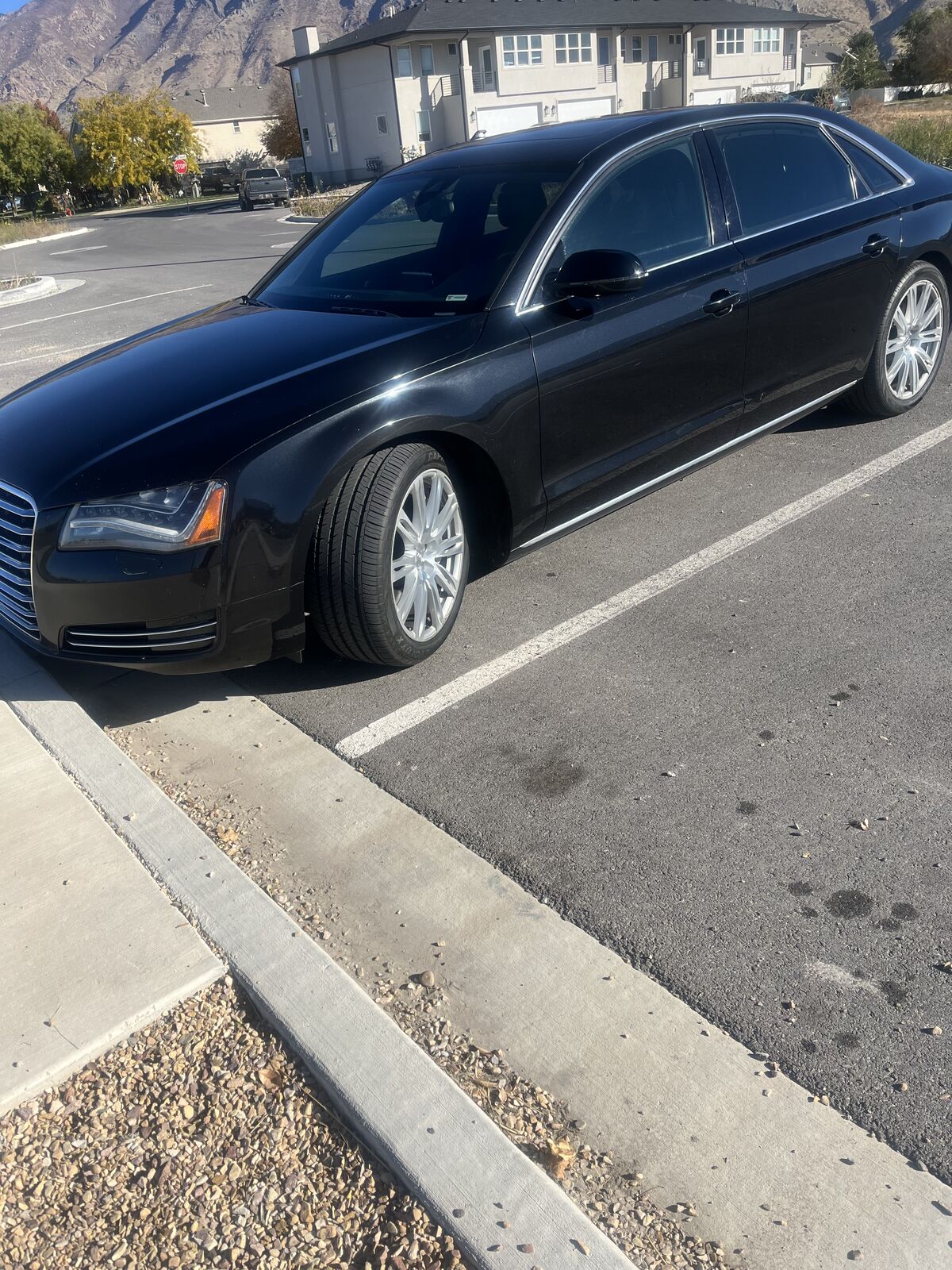 2012 AUDI A8 quattro