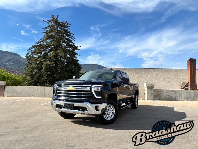 2025 Chevrolet Silverado 3500HD LTZ
