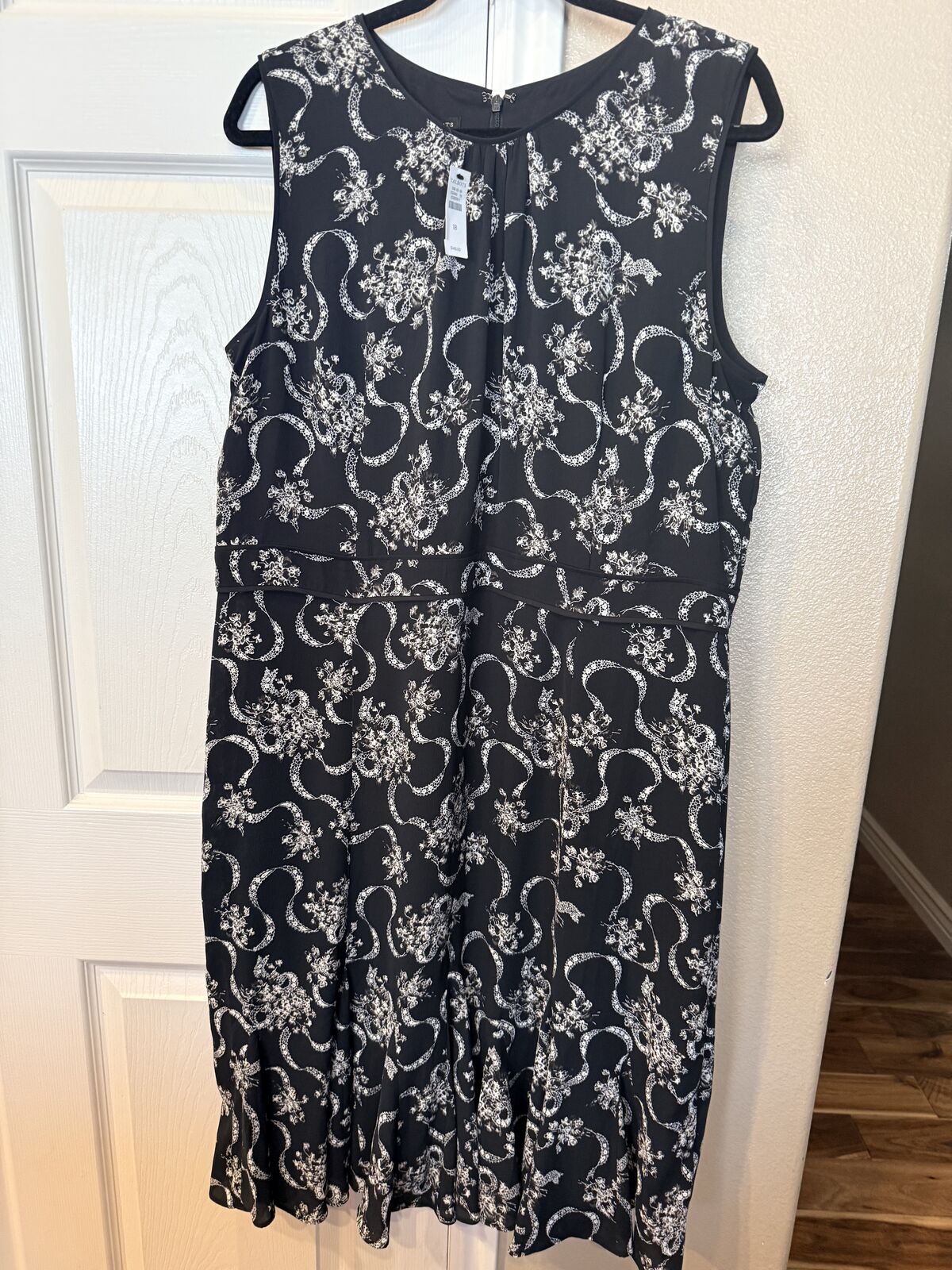Brand New Tablots Size 18 Women’s Dress