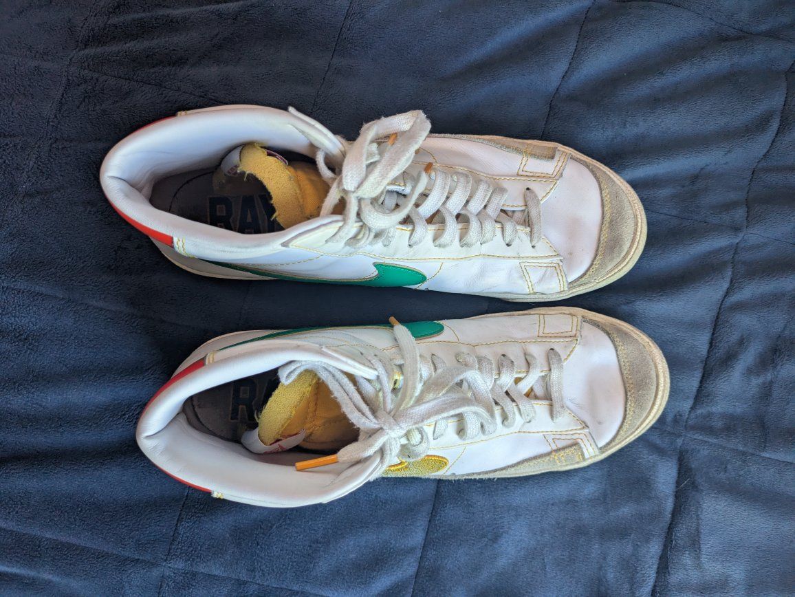 Nike Blazer Mid '77 Vintage "Roswell Rayguns" (Style Code: DD9239-100)