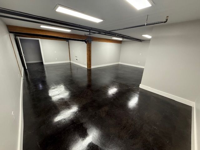 Great Sandy Location Office Space for Rent with Possibility to Expand