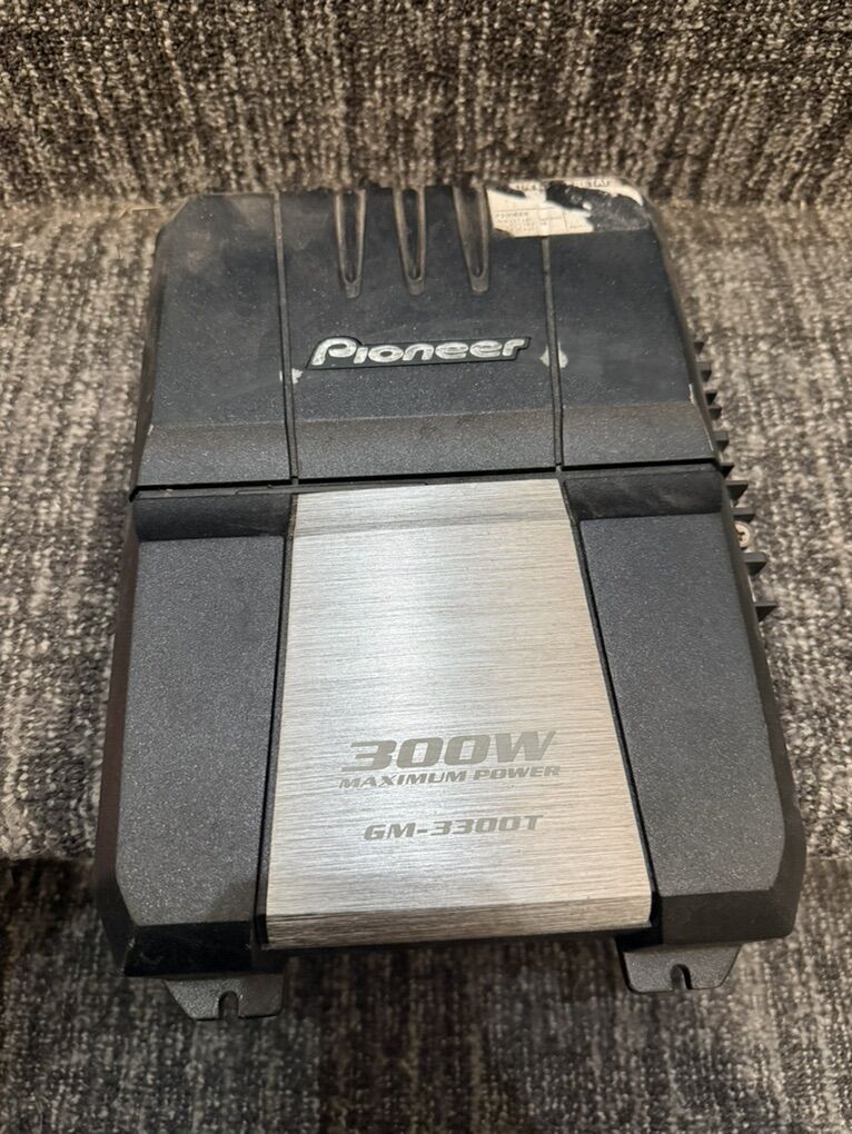 300 Watt Pioneer Sub Amp