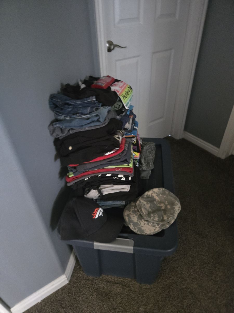 Main image 3