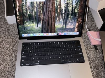 2024 MacBook Pro 14” M4 – 24GB RAM / 512GB SSD