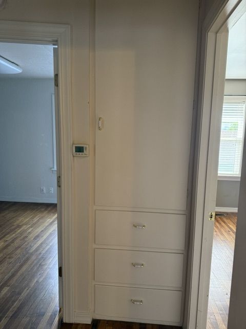 Main image 5