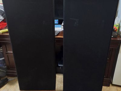 Vandersteen Model 2ce ii signature series speakers