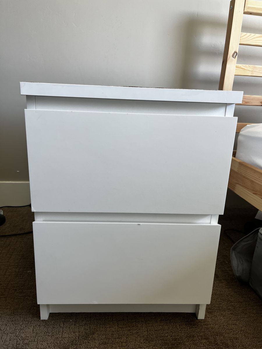 Main image 3