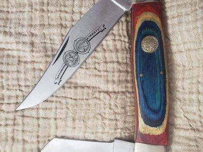Wild Boar Standing Liberty Collectible Pocket Knife Multi-blade Blue/Red Wood Handle