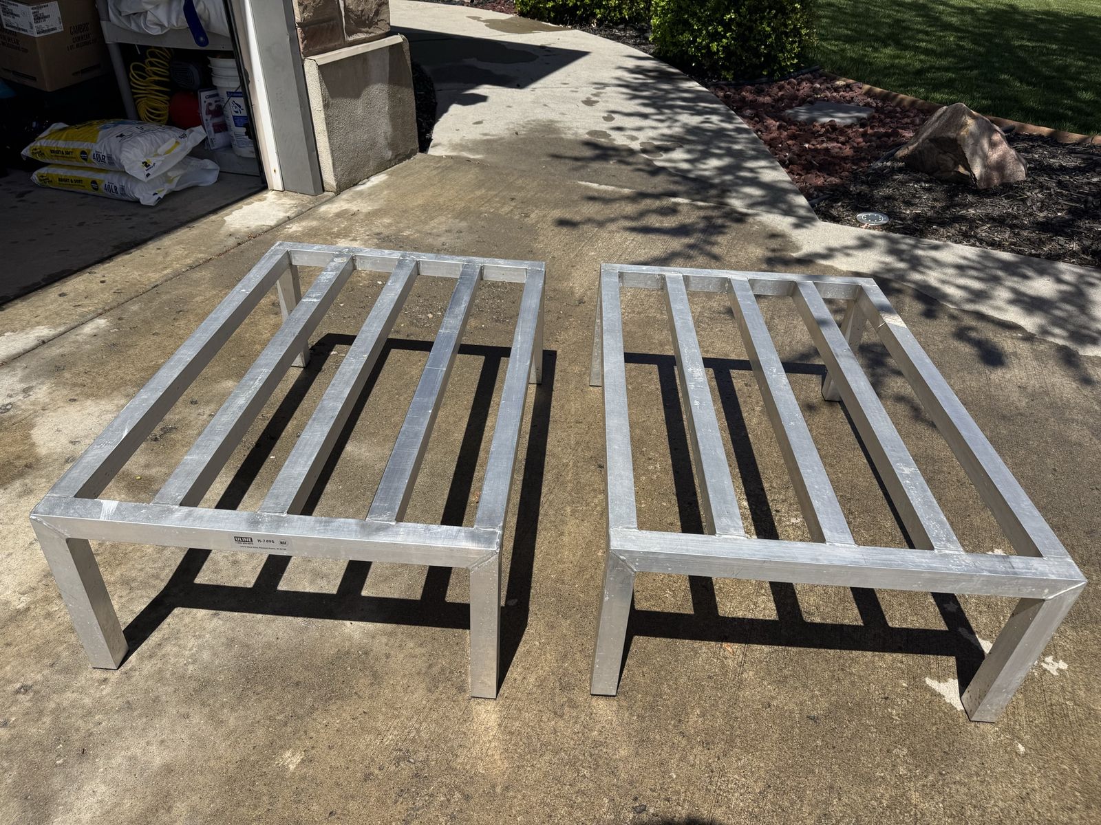 Uline cooler/ walk-in rack