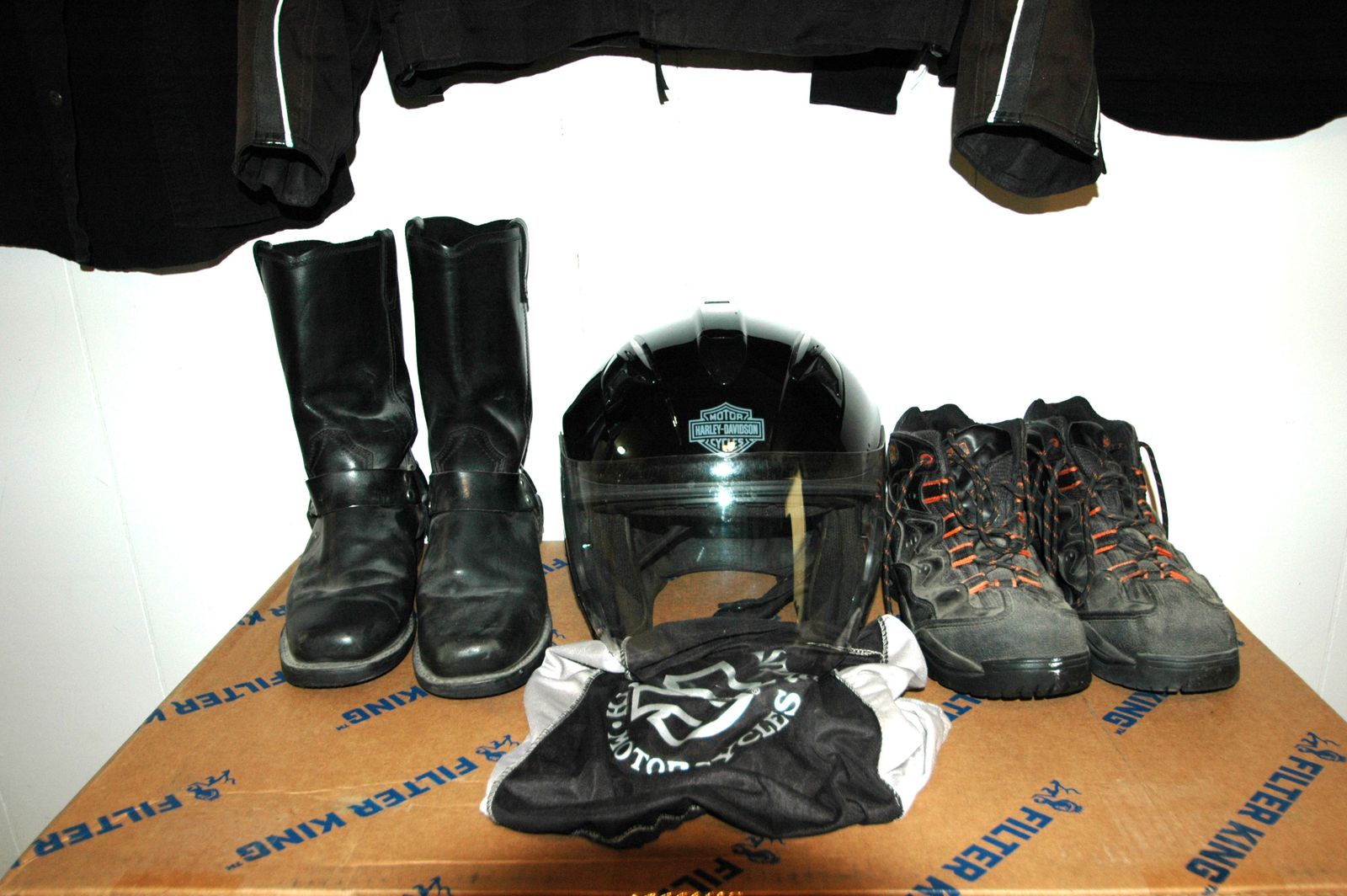 Main image 6