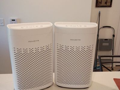 Pair of Rowenta Pure Air Purifiers - White, Excellent Condition, Air Quality Sensors. model pu2532