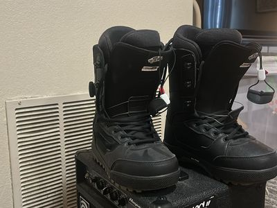 Vans snow board boots size 10 - Men's Black, Boa Coiler, V2 UltraCush Liner