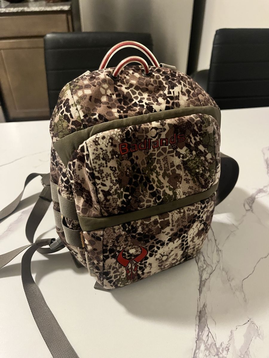 Badlands Bino Harness