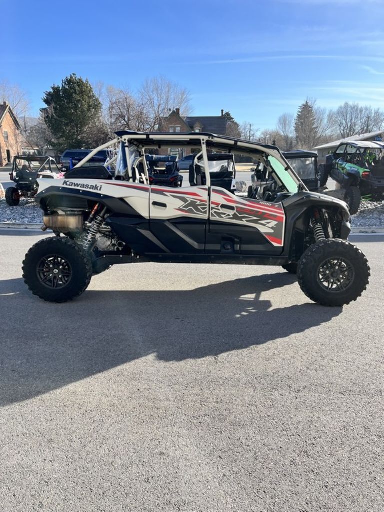 2025 Kawasaki Teryx® KRX4™ 1000 eS