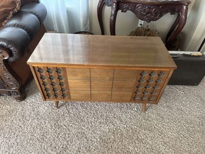 Old-Time Hi-Fi Cabinet