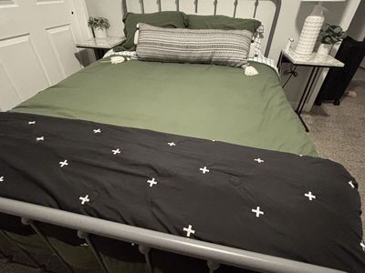 Metal Platform Bed Geay