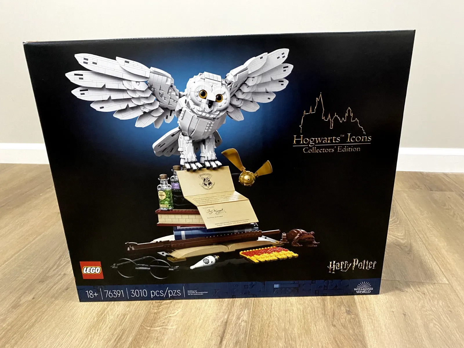 Brand New Sealed LEGO Harry Potter Hogwarts Icons Collectors Edition 76391