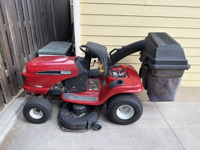 Craftsman LT3000 Riding Lawn Mower with Bagger