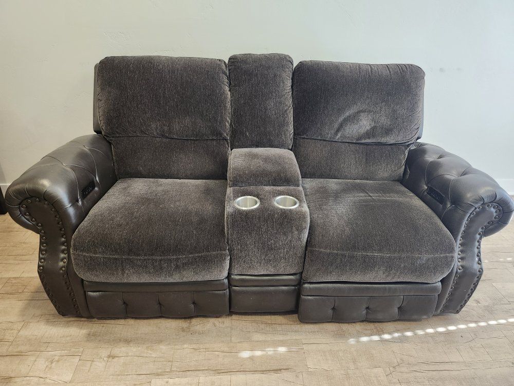 Dual Power Recliner Loveseat