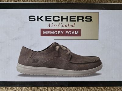 Skechers Relaxed Fit Air-Cooled Memory Foam Shoes Size 10.5