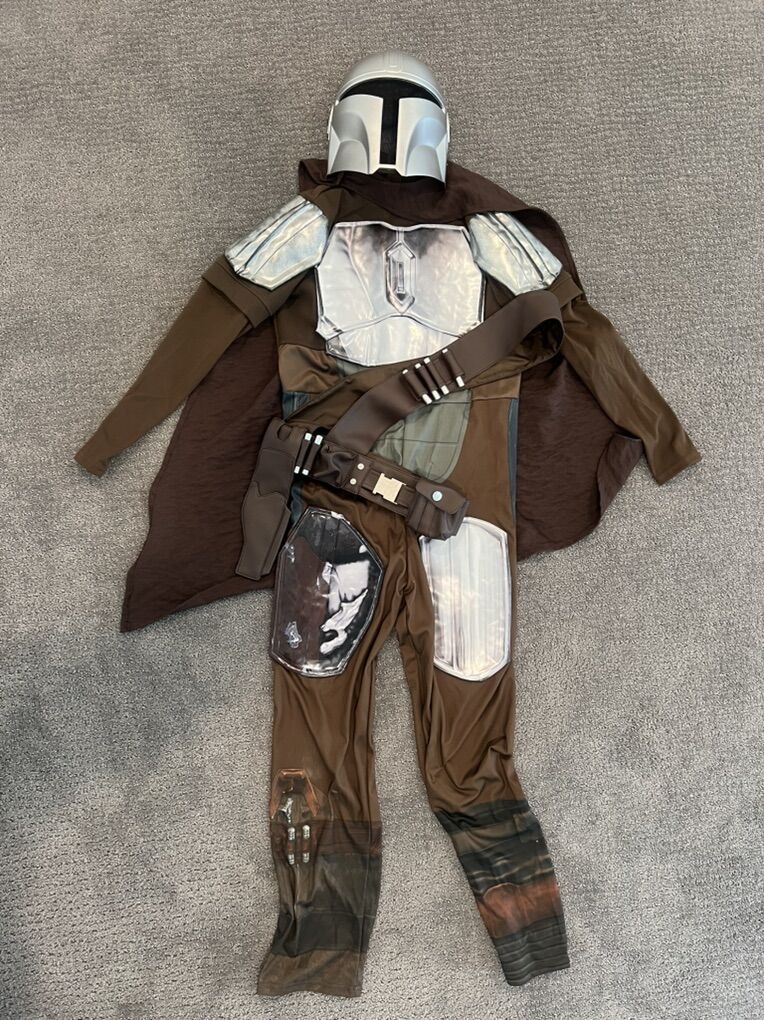 The Mandalorian Halloween Costume