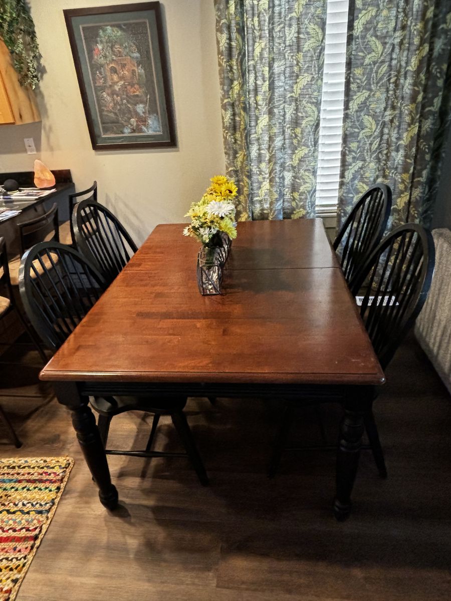 Dining Room table and chairs