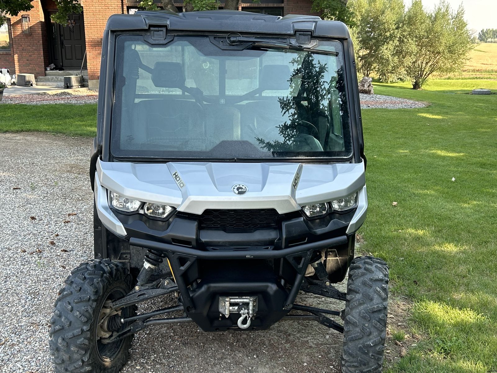 2019 Can-Am Defender XT HD10 Enclosed Cab UTV Side-by-Side Utility Vehicle
