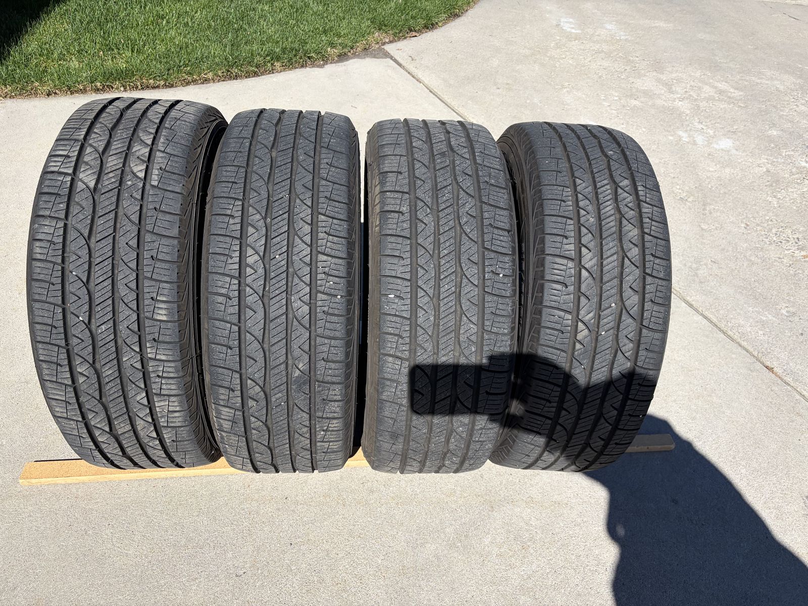 Tires - Slightly used set of 4 215/75r15